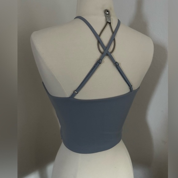 Abercrombie & fitch soft A&f high neck tank top in a light periwinkle. Size L - Picture 2 of 9
